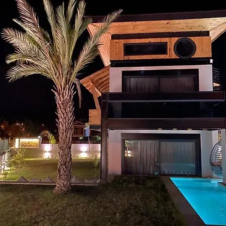 Siradisi Bir Esinti Villa *